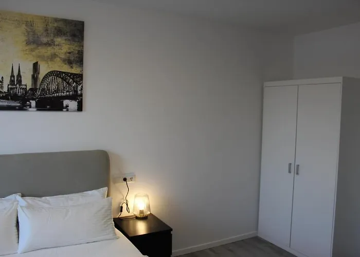 Am Rheingarten Köln