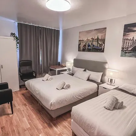 Am Rheingarten شقة كولونيا