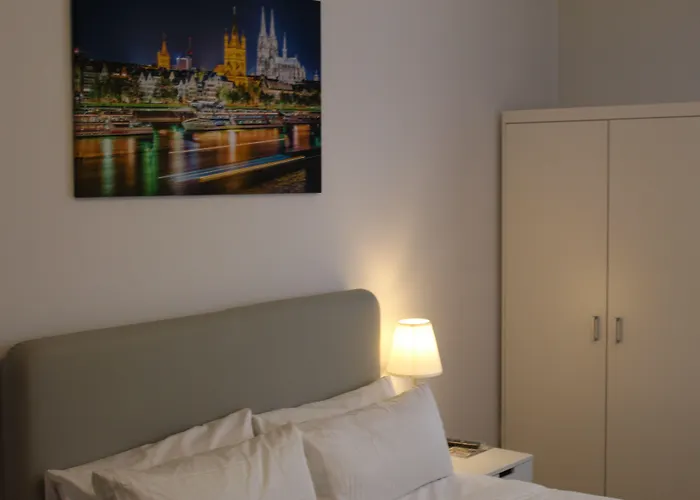 Am Rheingarten Köln