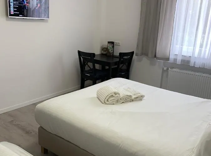 Am Rheingarten Köln