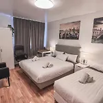 Am Rheingarten Апартаменты Кёльн