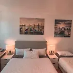 Am Rheingarten * Köln